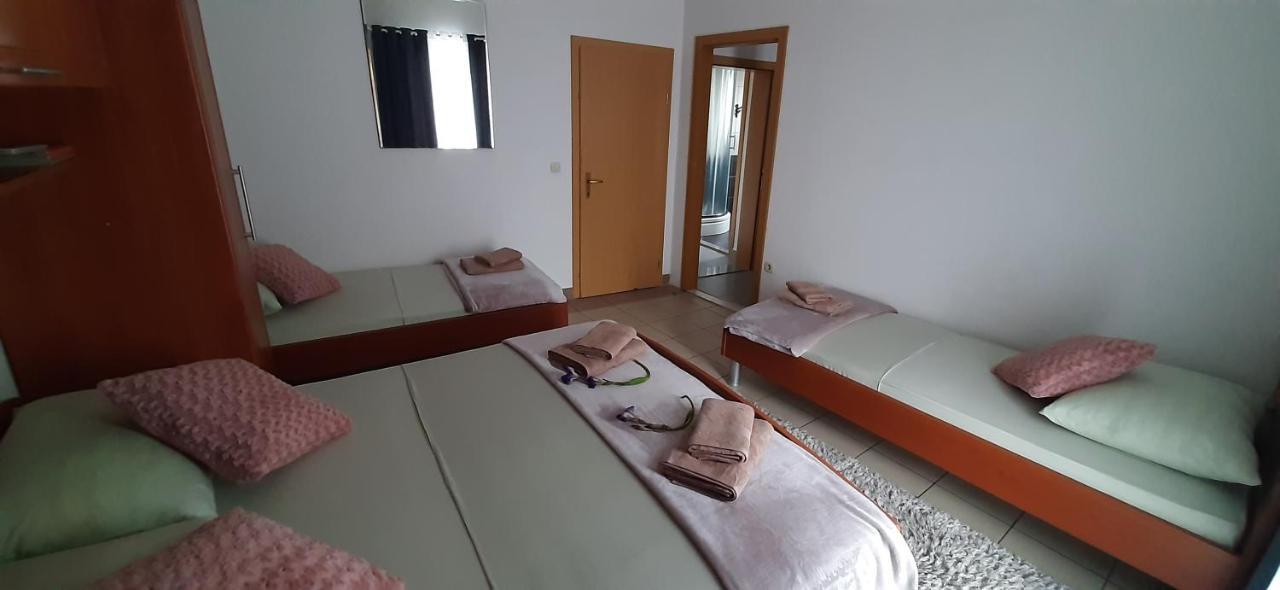Apartment Narda Baška Voda Esterno foto