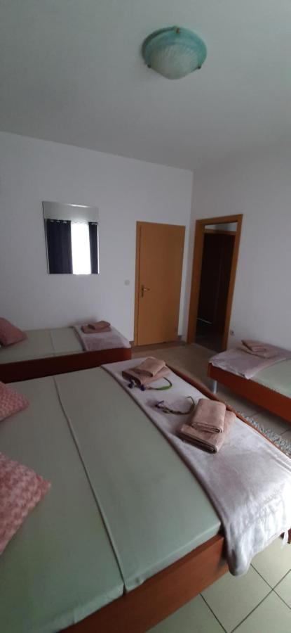 Apartment Narda Baška Voda Esterno foto