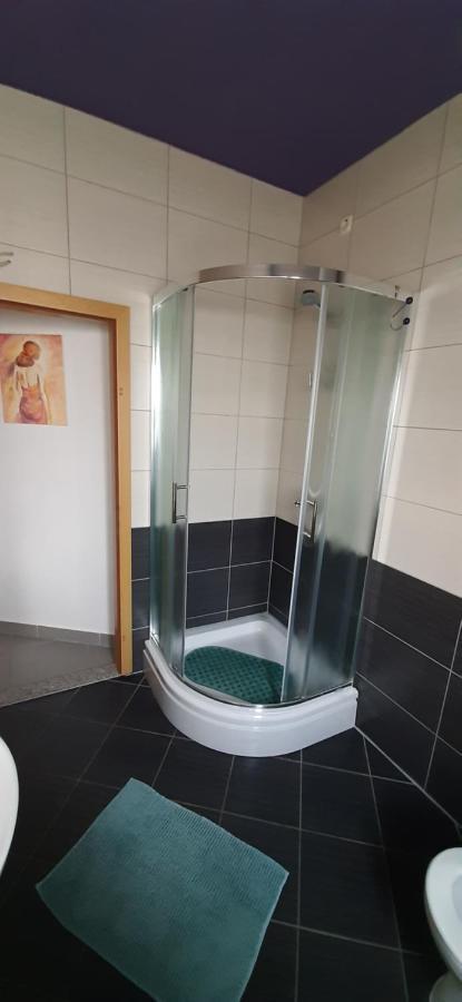 Apartment Narda Baška Voda Esterno foto