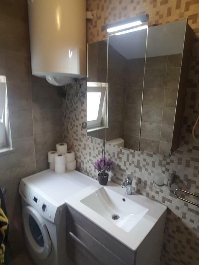 Apartment Narda Baška Voda Esterno foto