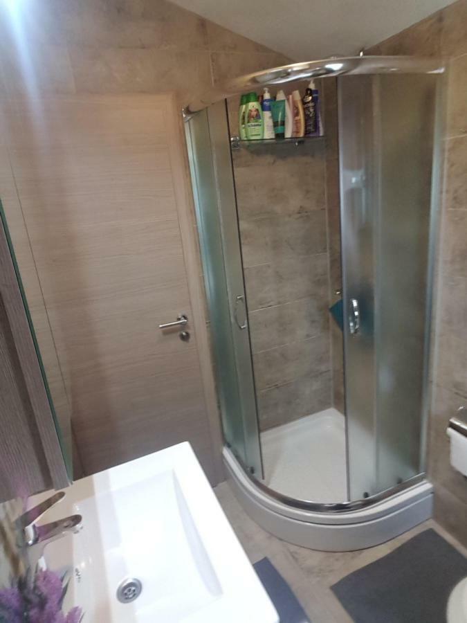 Apartment Narda Baška Voda Esterno foto